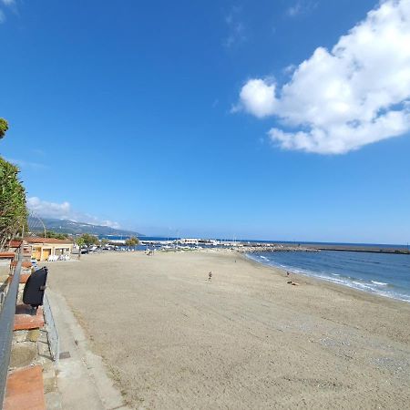 Villa Martina Mare Casal Velino Eksteriør billede