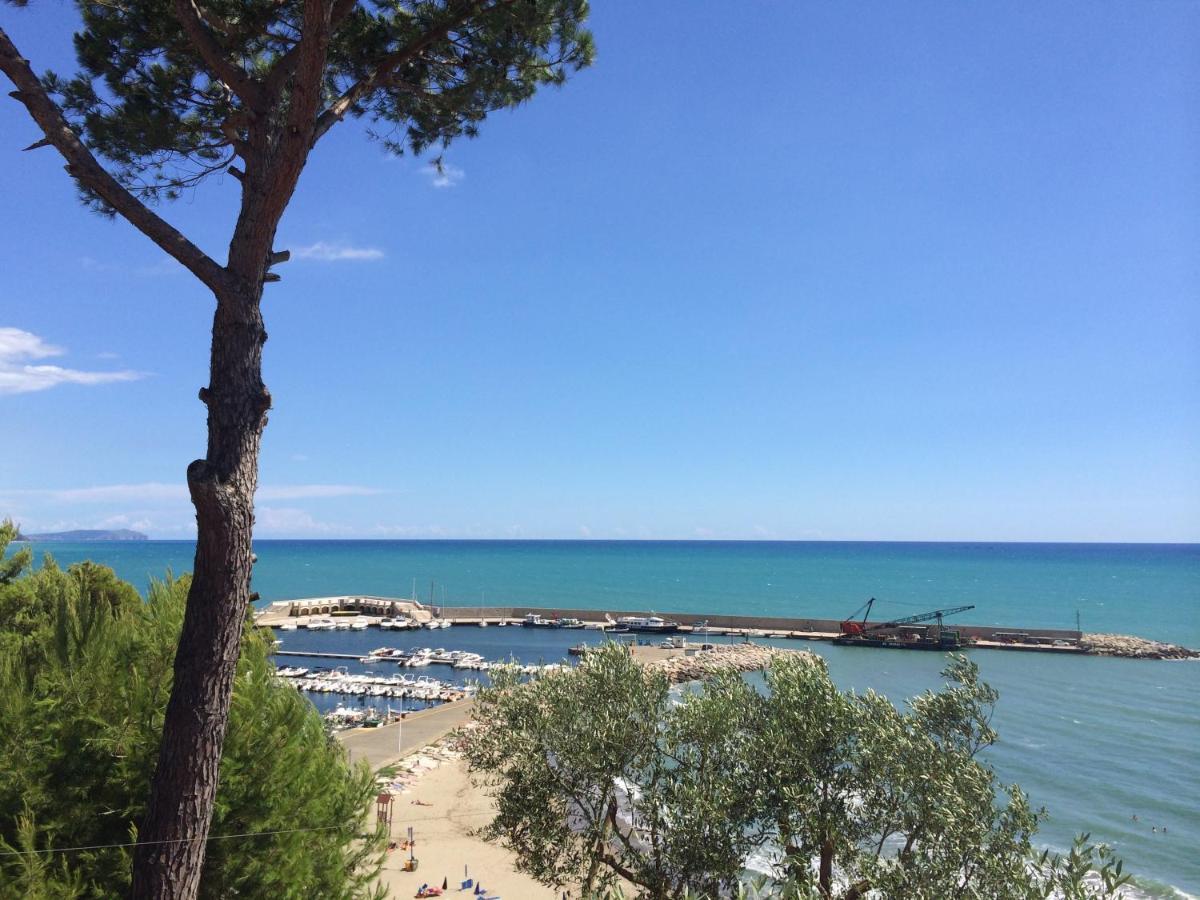 Villa Martina Mare Casal Velino Eksteriør billede