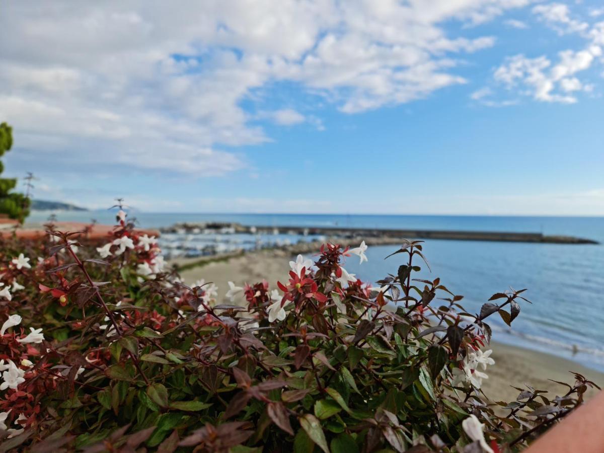 Villa Martina Mare Casal Velino Eksteriør billede